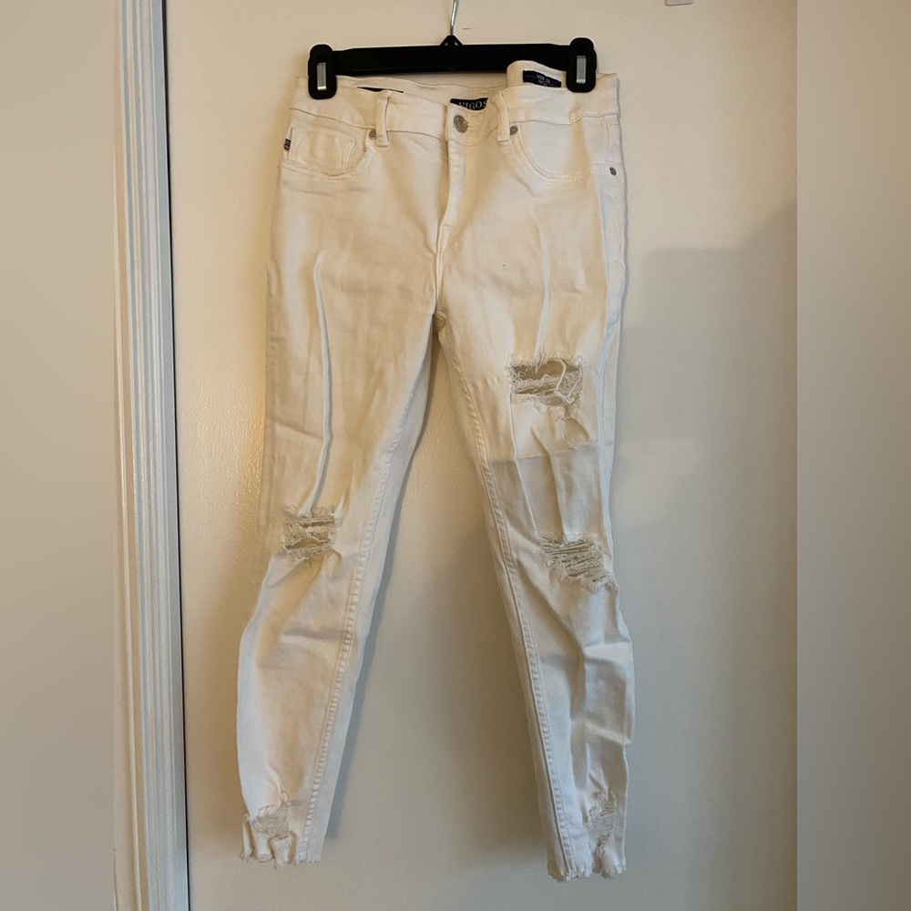 Vigoss ripped white skinny jeans. Size 28 but def fits like 27, so listed as 27